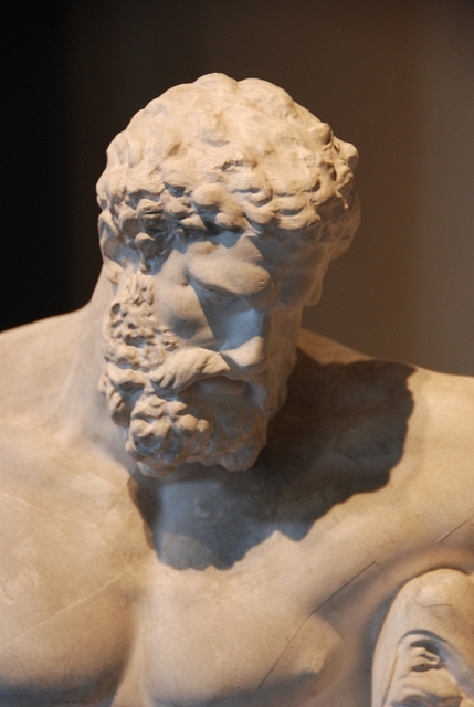 Academic plastre (Herakles)
