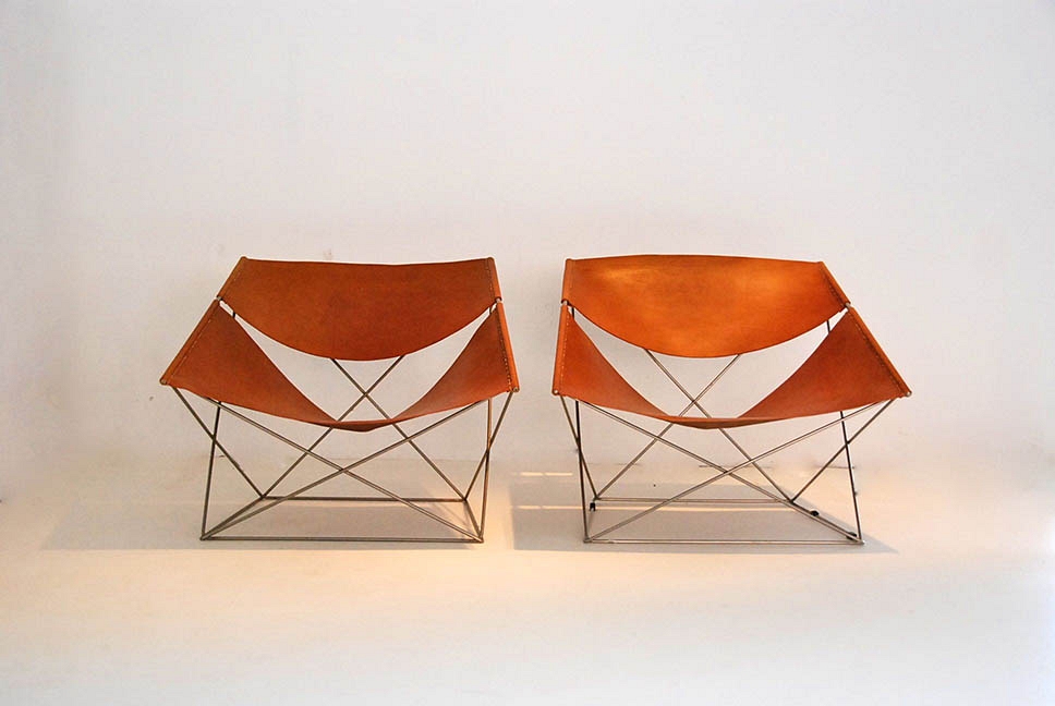 PAIR OF "BUTTERFLY" SEATS