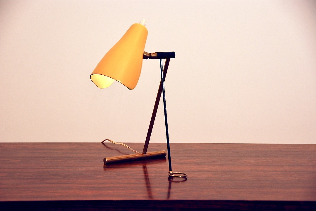 O'Luce small table lamp