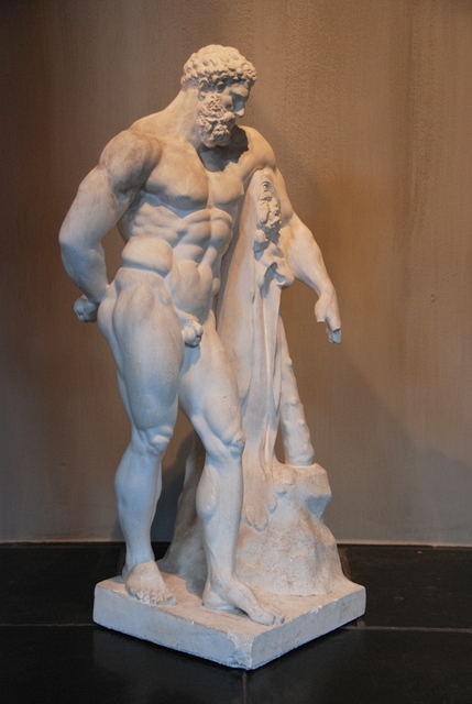 Academic plastre (Herakles)