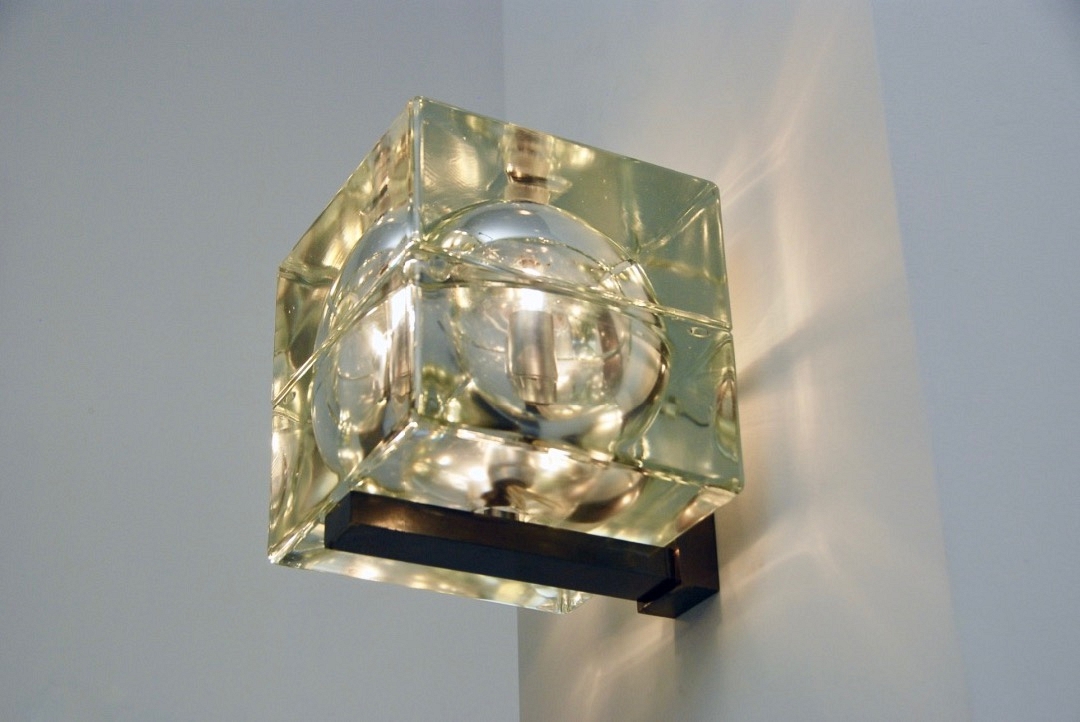 "Cubosfera" sconces