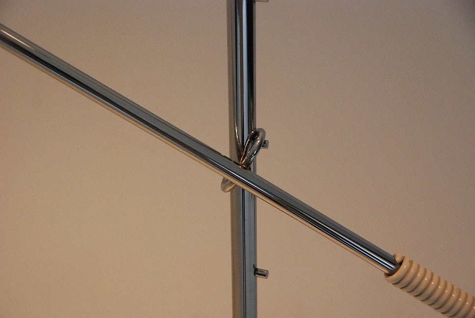 FLOOR LAMP 4
