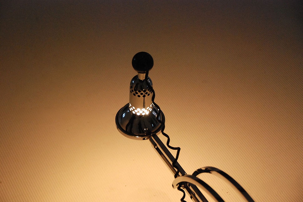 TABLE LAMP 4