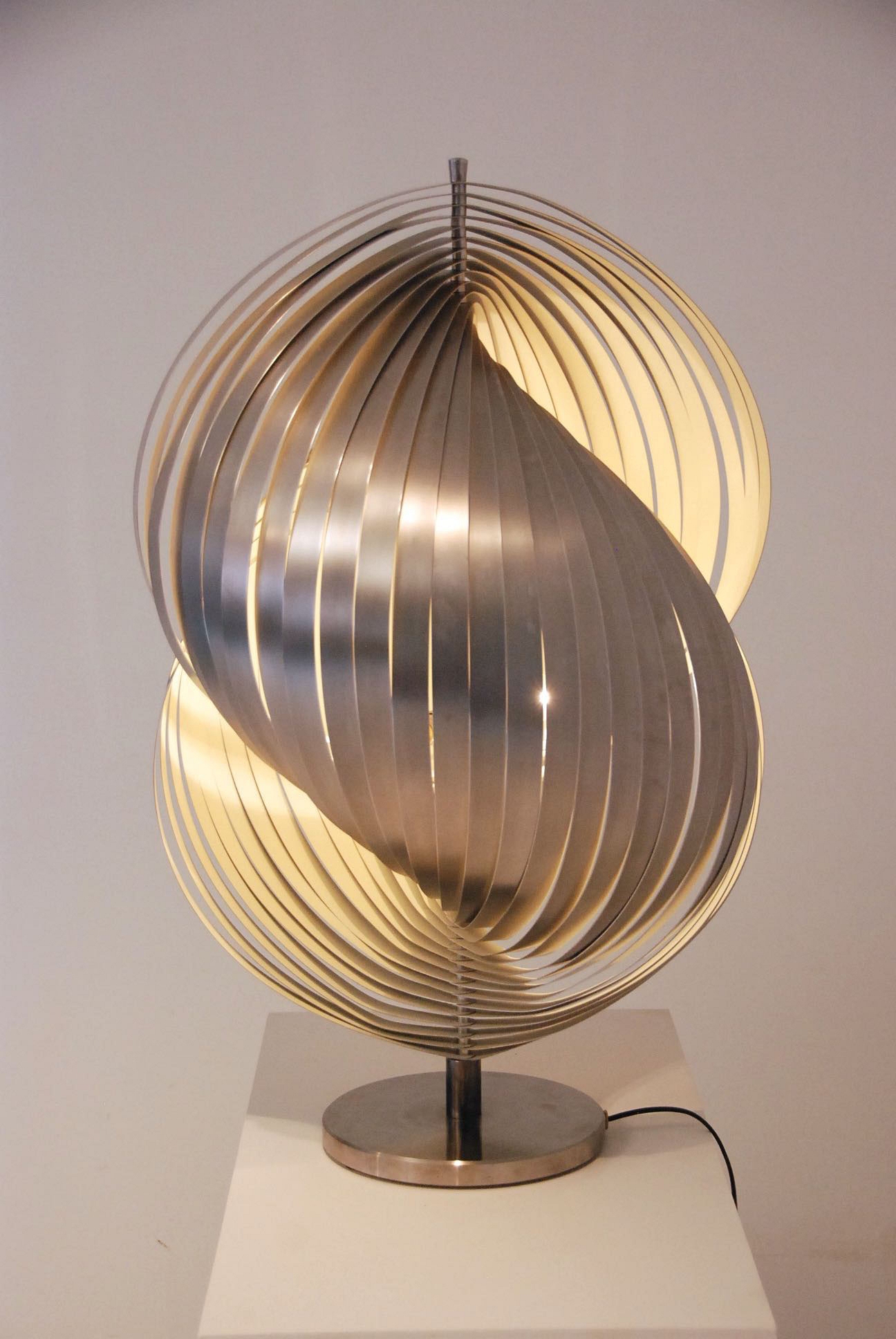 HENRI MATHIEU TABLE LAMP 3