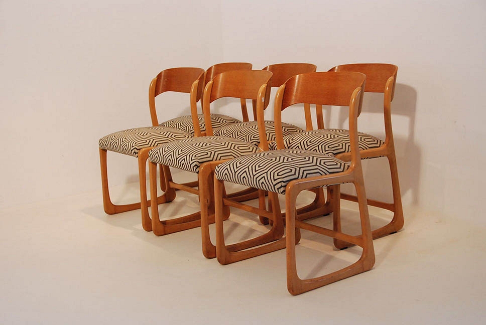 6 Chairs
