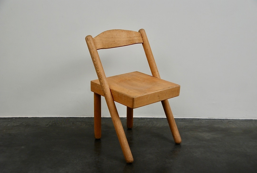 "Iva" chair