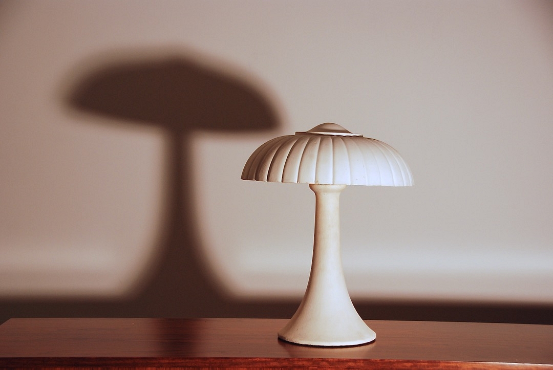 Plaster table lamp