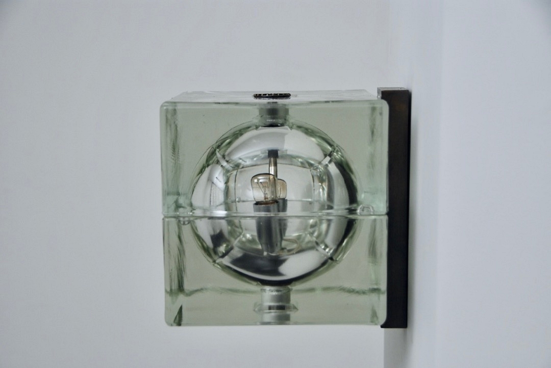 "Cubosfera" sconces