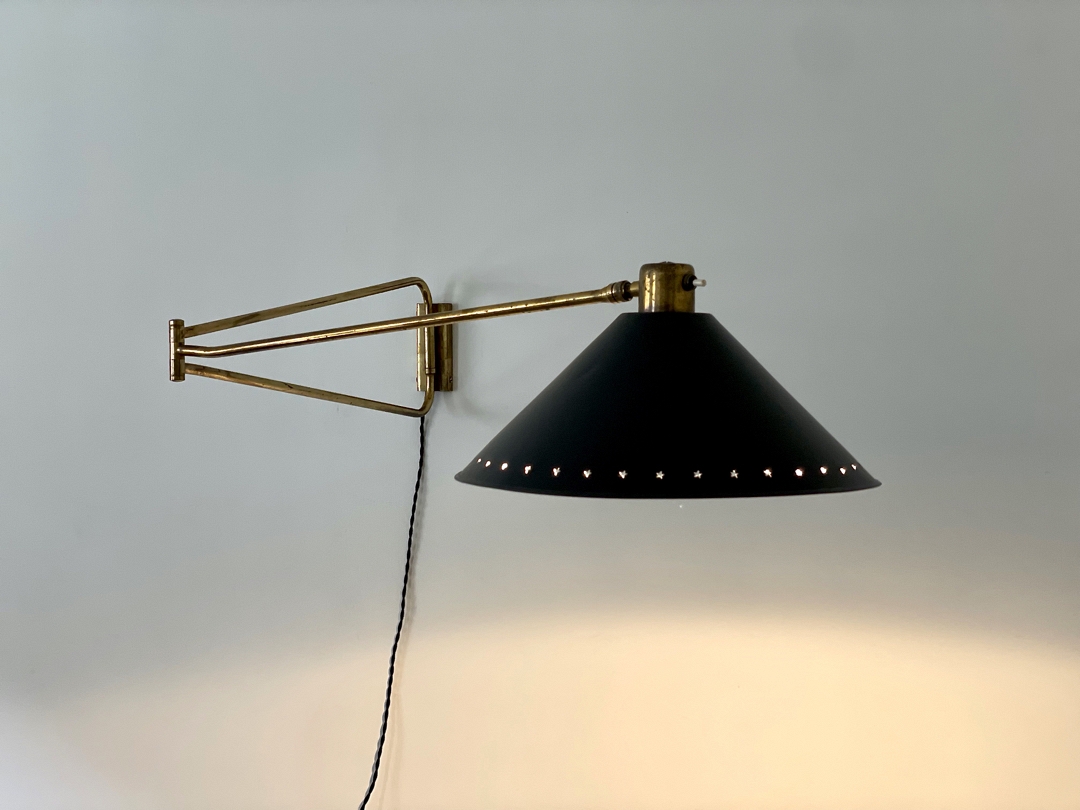 Stilnovo Adjustable wall lamp